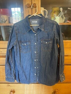 Wrangler Retro  Indigo Western Pearl Snap Shirt